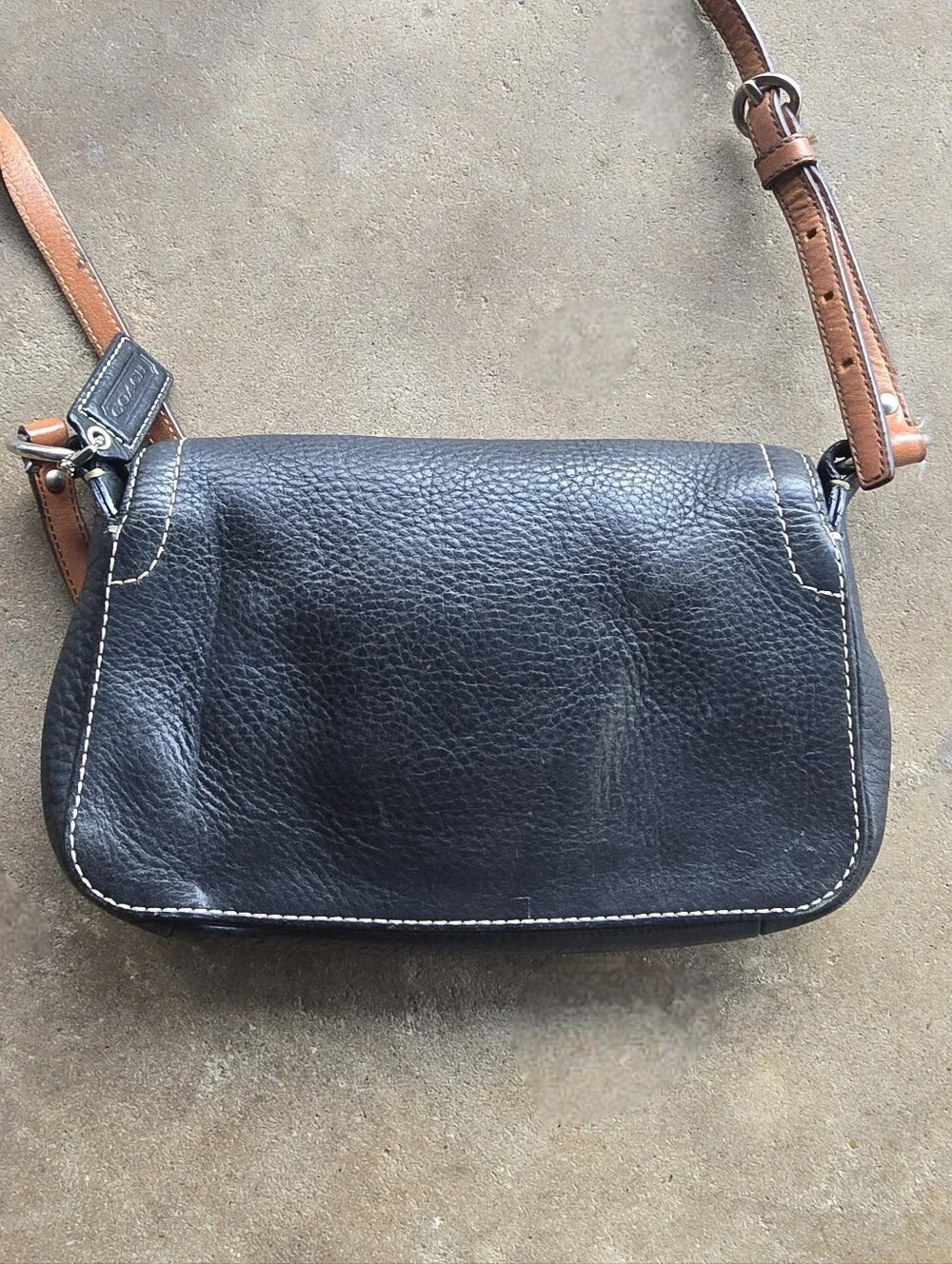 COACH Vintage Chelsea Demi Pebble Black Leather Bag F10888